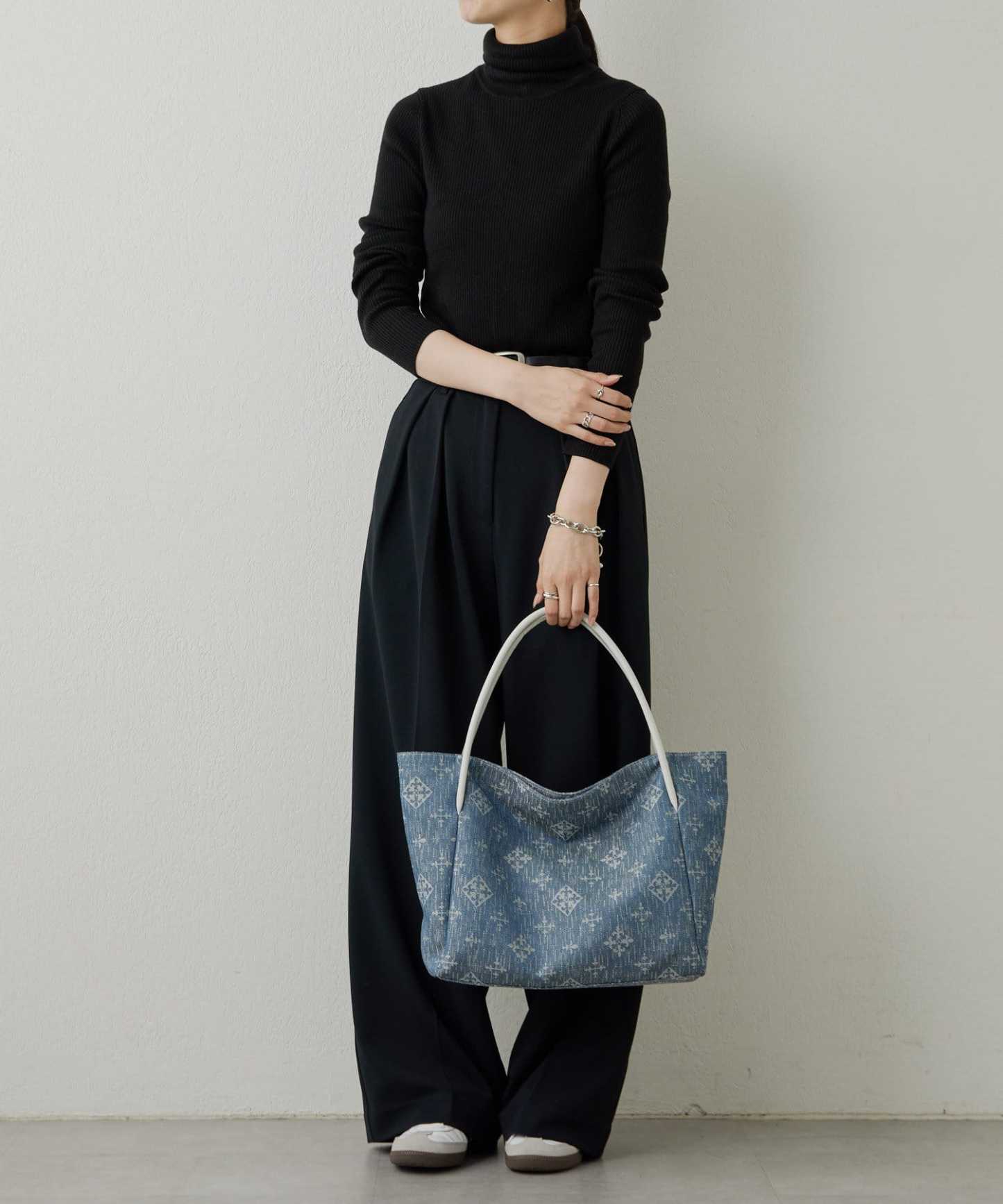 *4-6 WEEKS* (254) LIMITED EDITION Russet [Denim jacquard] Simple tote bag Indigo